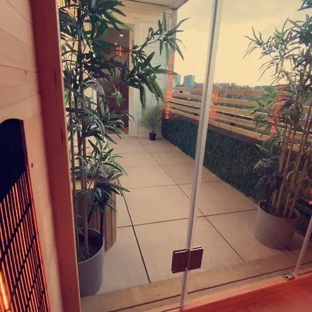 公寓 Penthouse With Sauna, Balcony And Free Coffe